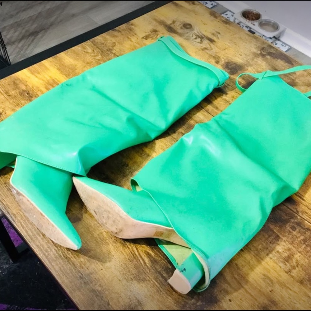 Women’s Burness Apple Green Adjustable Knee High Heeled Boots Size 8.5